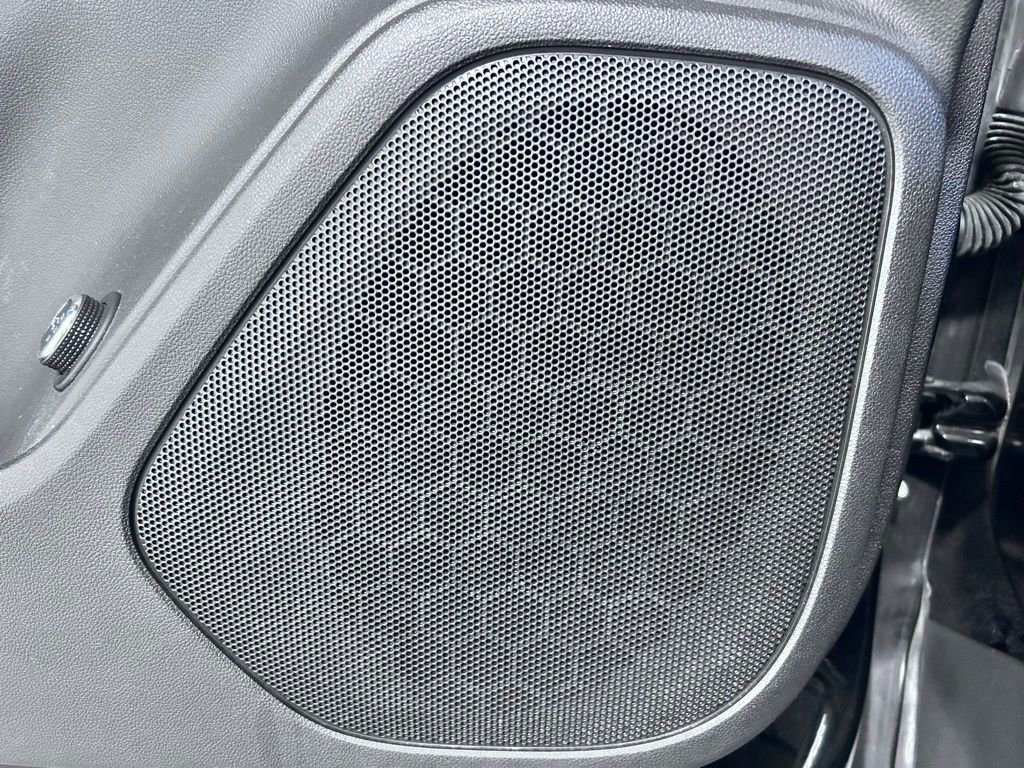 Used 2021 Chevrolet Blazer LT image 13