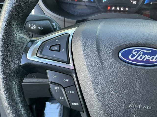 Used 2024 Ford Edge SEL image 25