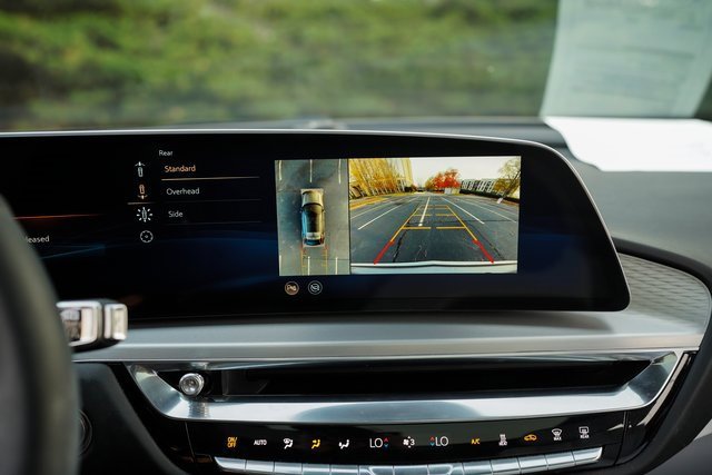 Used 2024 Cadillac Lyriq Luxury image 30