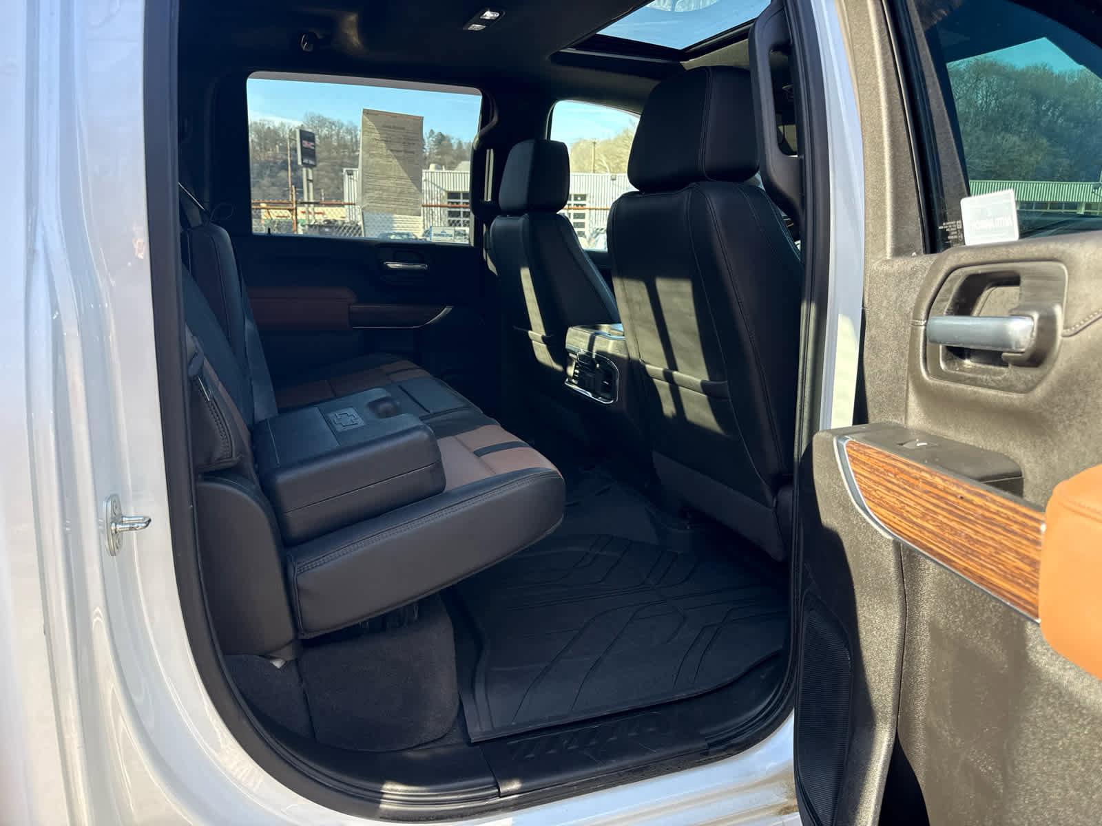 Used 2020 Chevrolet Silverado 3500 High Country w/ LPO, Hitch Package image 29