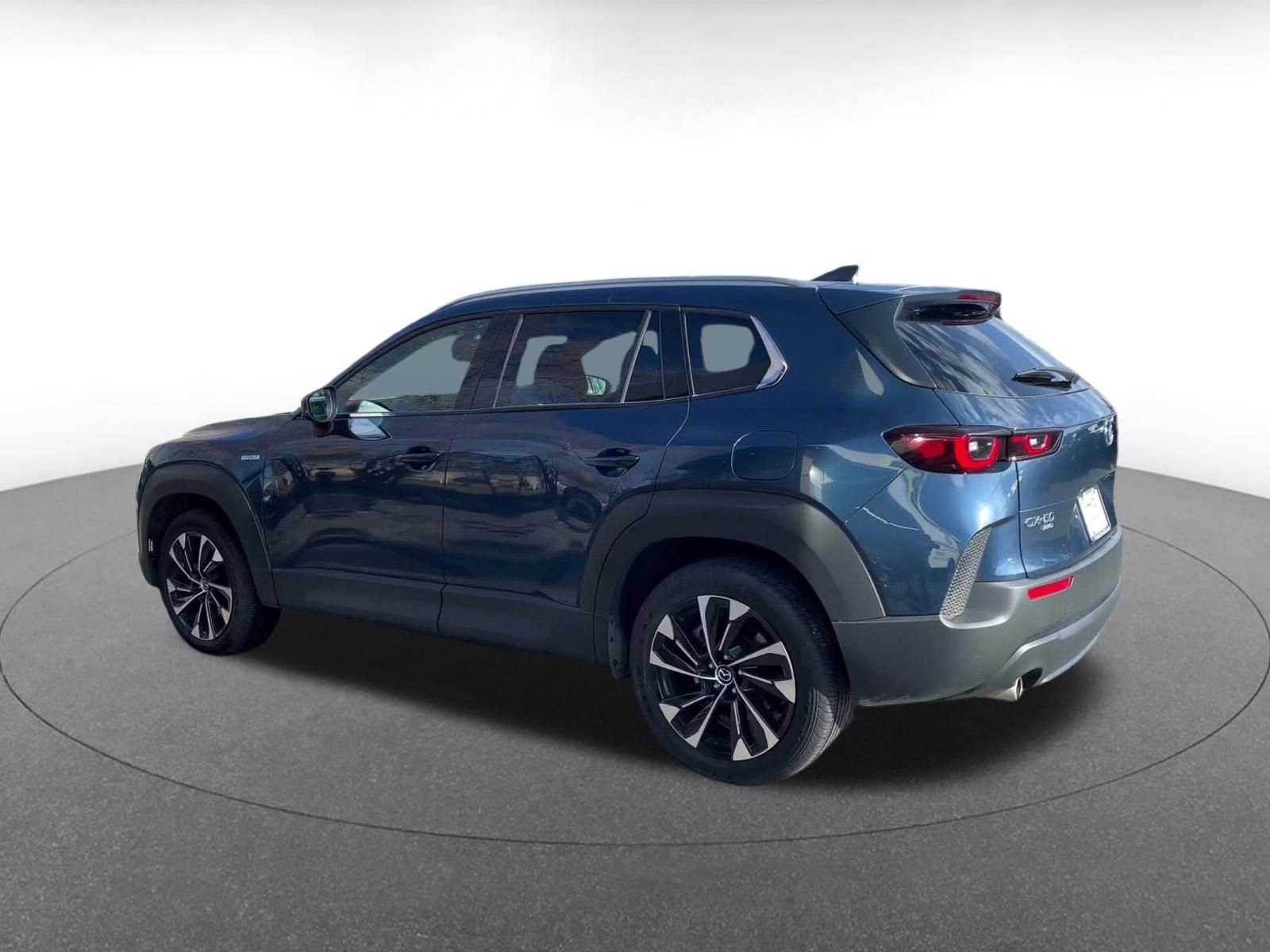 Used 2025 MAZDA CX-50 2.5 Hybrid w/ Premium Plus Pkg image 10