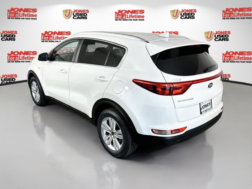 Used 2017 Kia Sportage LX w/ LX Popular Package AWD/4WD image 2