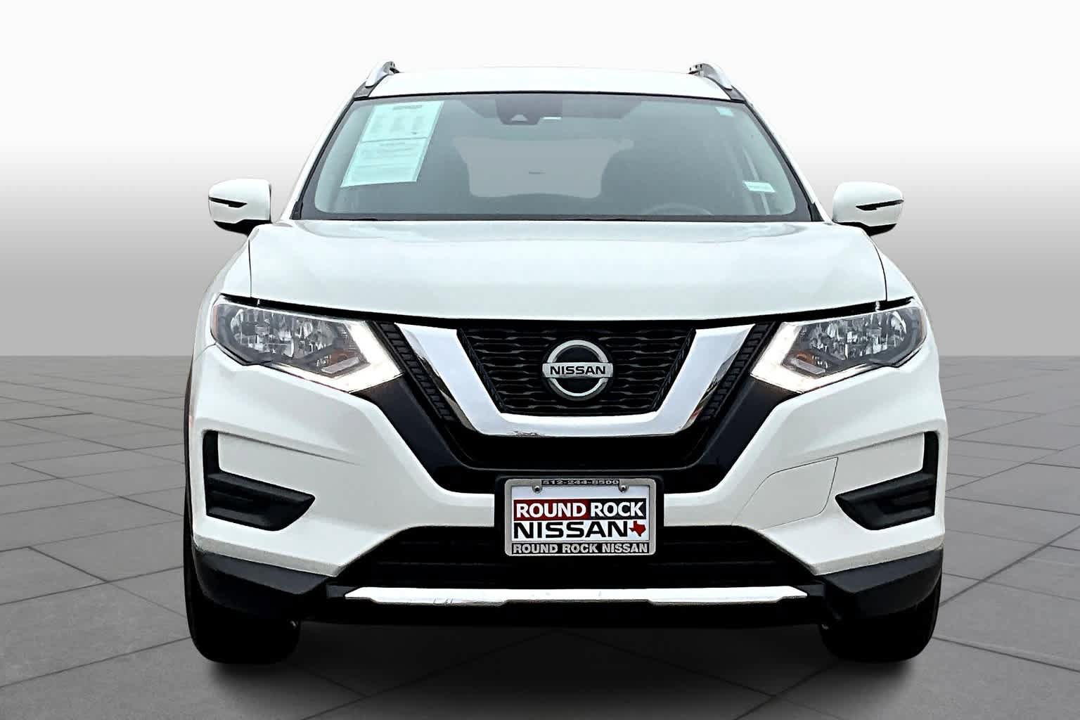 Used 2019 Nissan Rogue SV FWD image 4