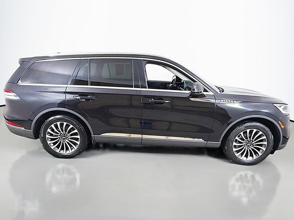 Used 2024 Lincoln Aviator Reserve AWD/4WD image 15