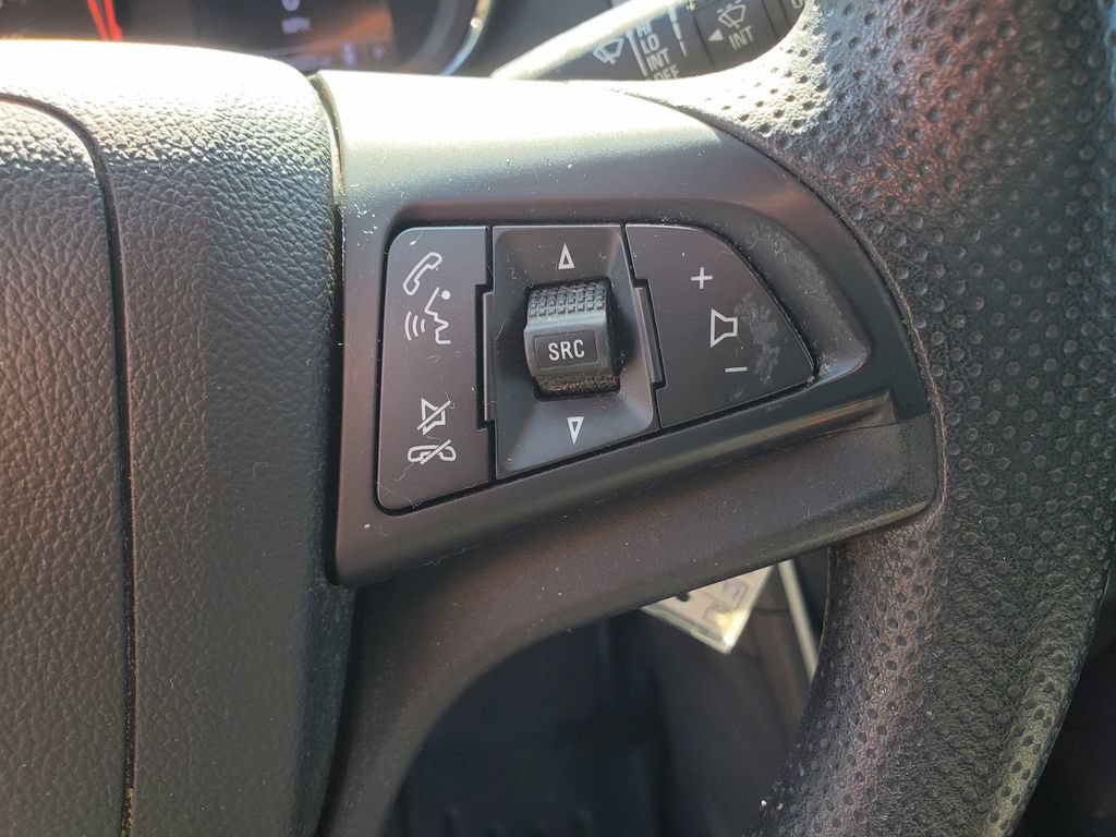 Used 2020 Chevrolet Trax LS w/ Tint and Cruise Package AWD/4WD image 11