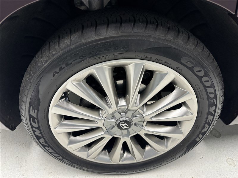 Used 2020 Hyundai Palisade Limited image 17