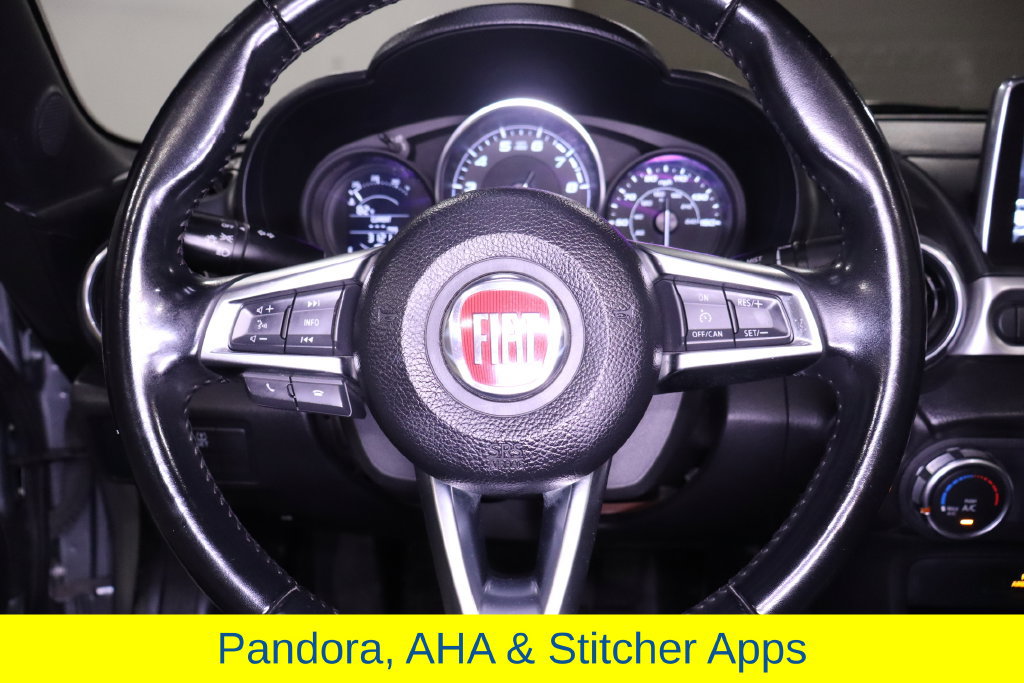 Used 2017 FIAT 124 Spider Classica RWD image 18