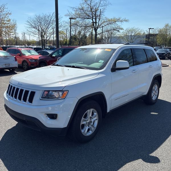 Used 2016 Jeep Grand Cherokee Laredo w/ Quick Order Package 23E RWD image 1