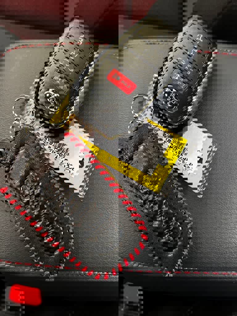 Used 2024 Toyota Corolla SE w/ SE Premium Package FWD image 21