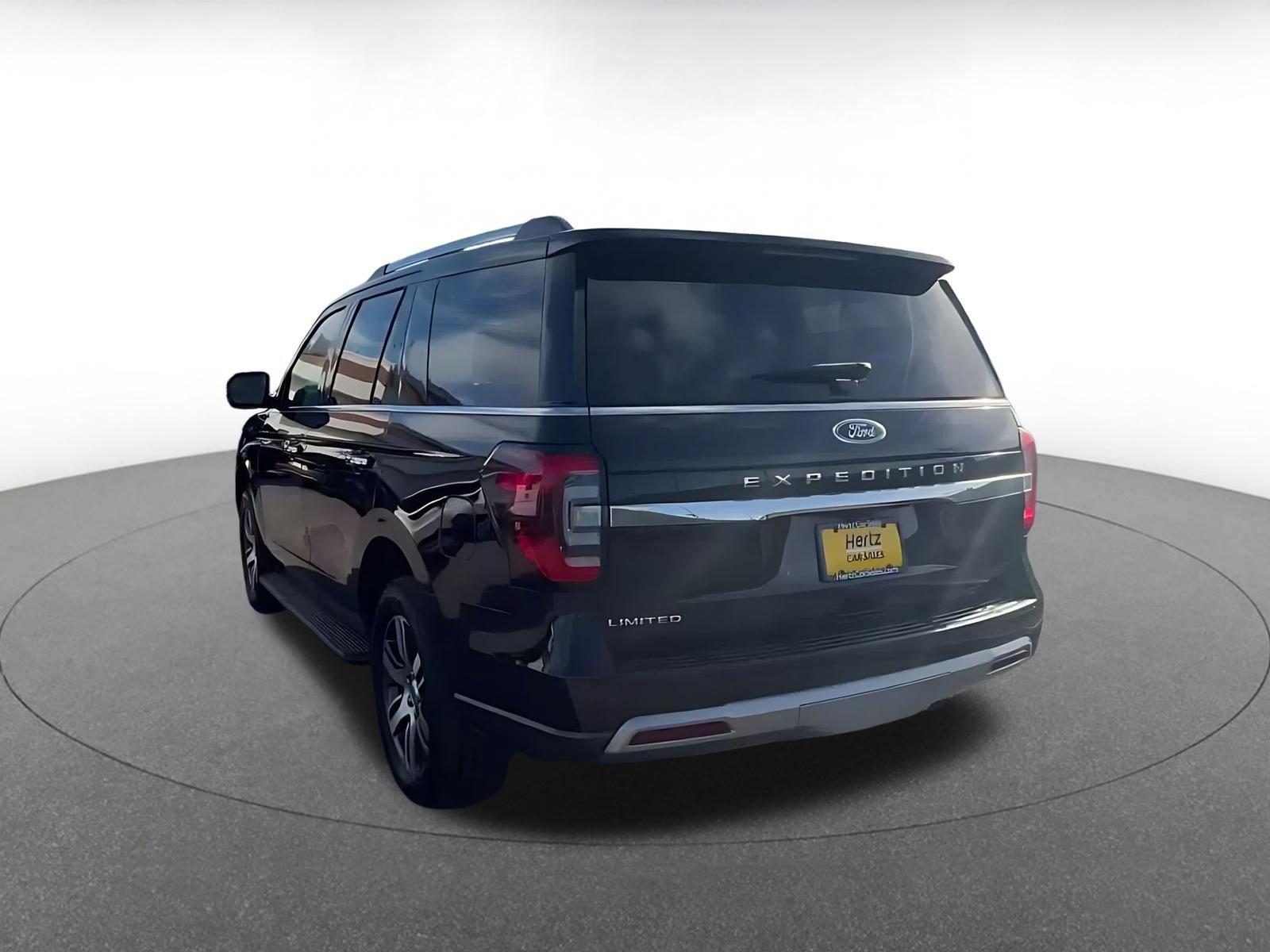 Used 2024 Ford Expedition Limited AWD/4WD image 10