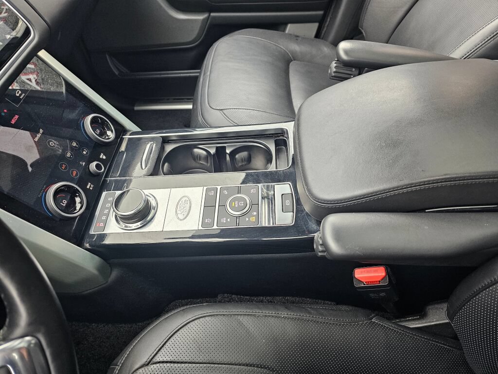 Used 2019 Land Rover Range Rover Supercharged AWD/4WD image 28