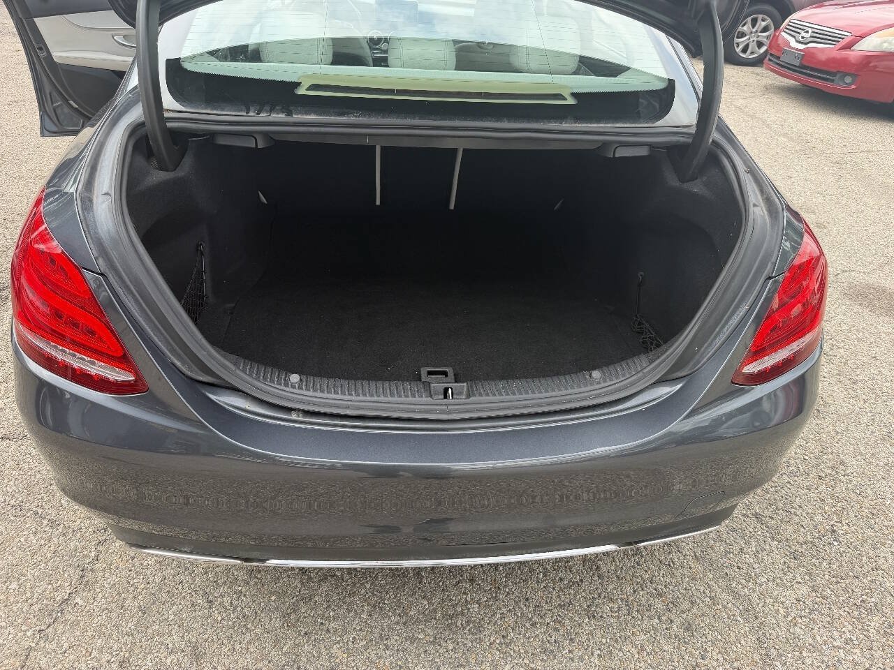 Used 2015 Mercedes-Benz C 300 4MATIC Sedan image 26