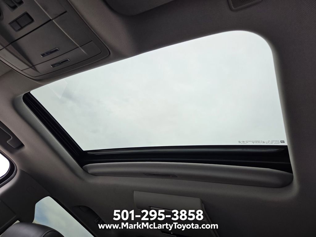 Used 2019 GMC Yukon SLT w/ Premium Edition AWD/4WD image 21