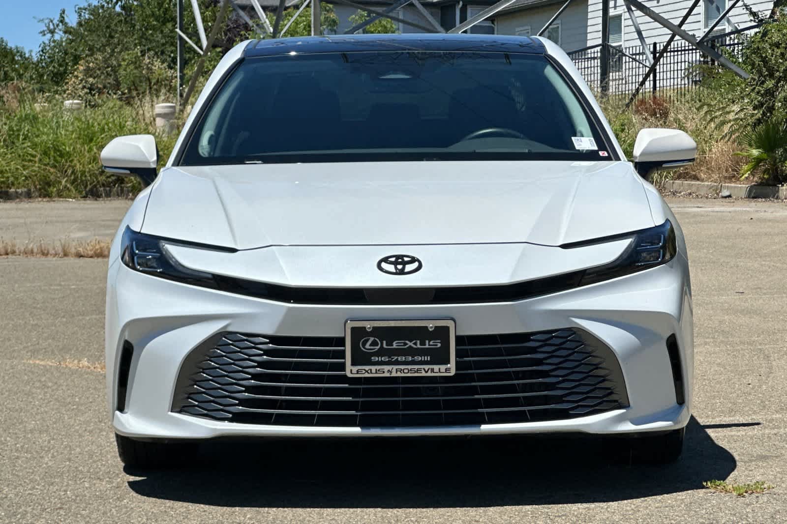 Used 2025 Toyota Camry XLE w/ Premium Package AWD/4WD image 10