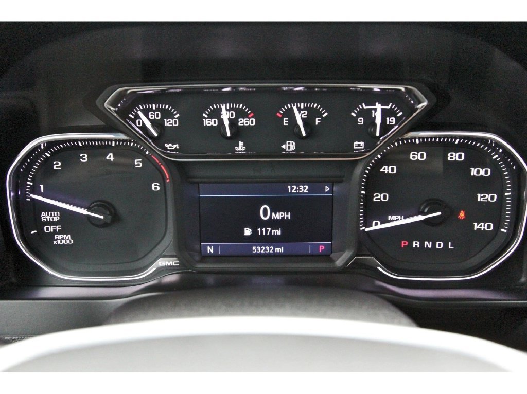 Used 2020 GMC Sierra 1500 SLT RWD image 16