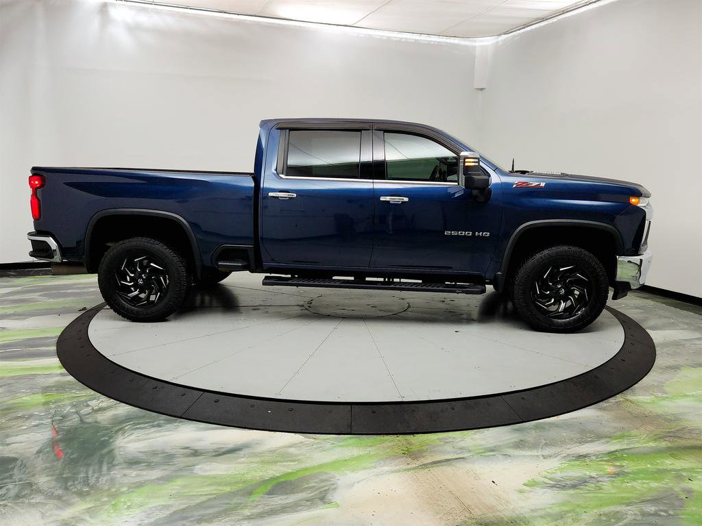 Used 2020 Chevrolet Silverado 2500 LTZ w/ LTZ Plus Package image 4