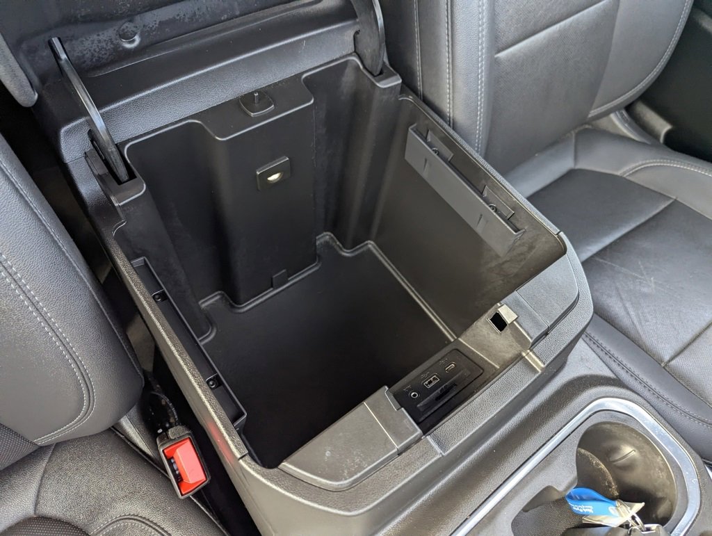 Used 2022 GMC Sierra 1500 SLT w/ SLT Premium Package image 40