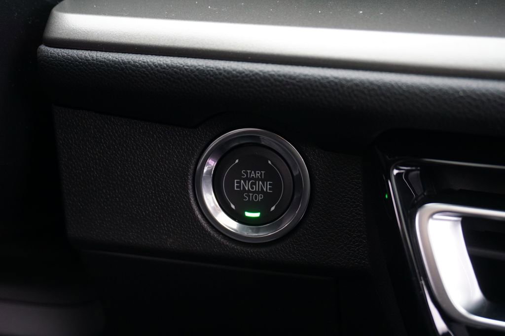 New 2026 Chevrolet Traverse LT image 15