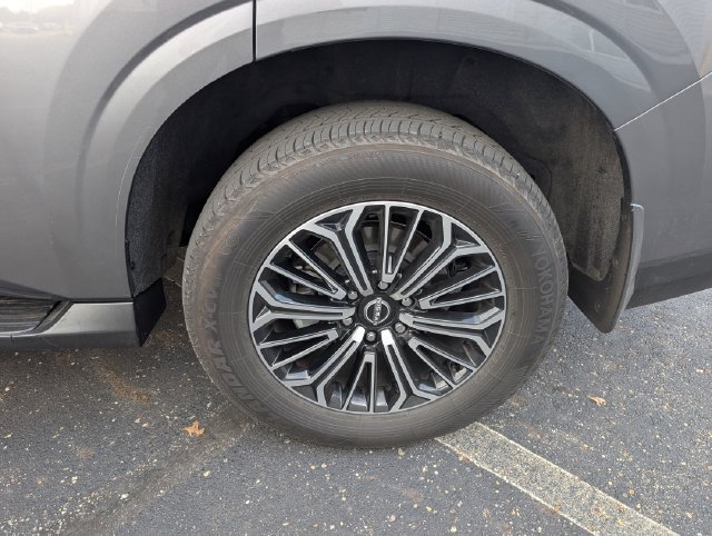 Certified 2026 Nissan Armada Platinum AWD/4WD image 18