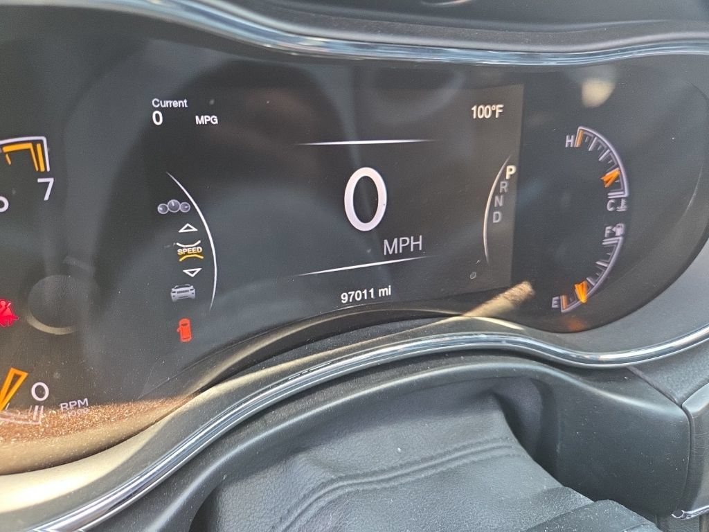 Used 2018 Jeep Grand Cherokee Limited RWD image 16