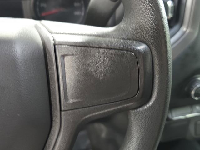 Used 2020 Chevrolet Silverado 1500 Custom w/ Custom Value Package image 21