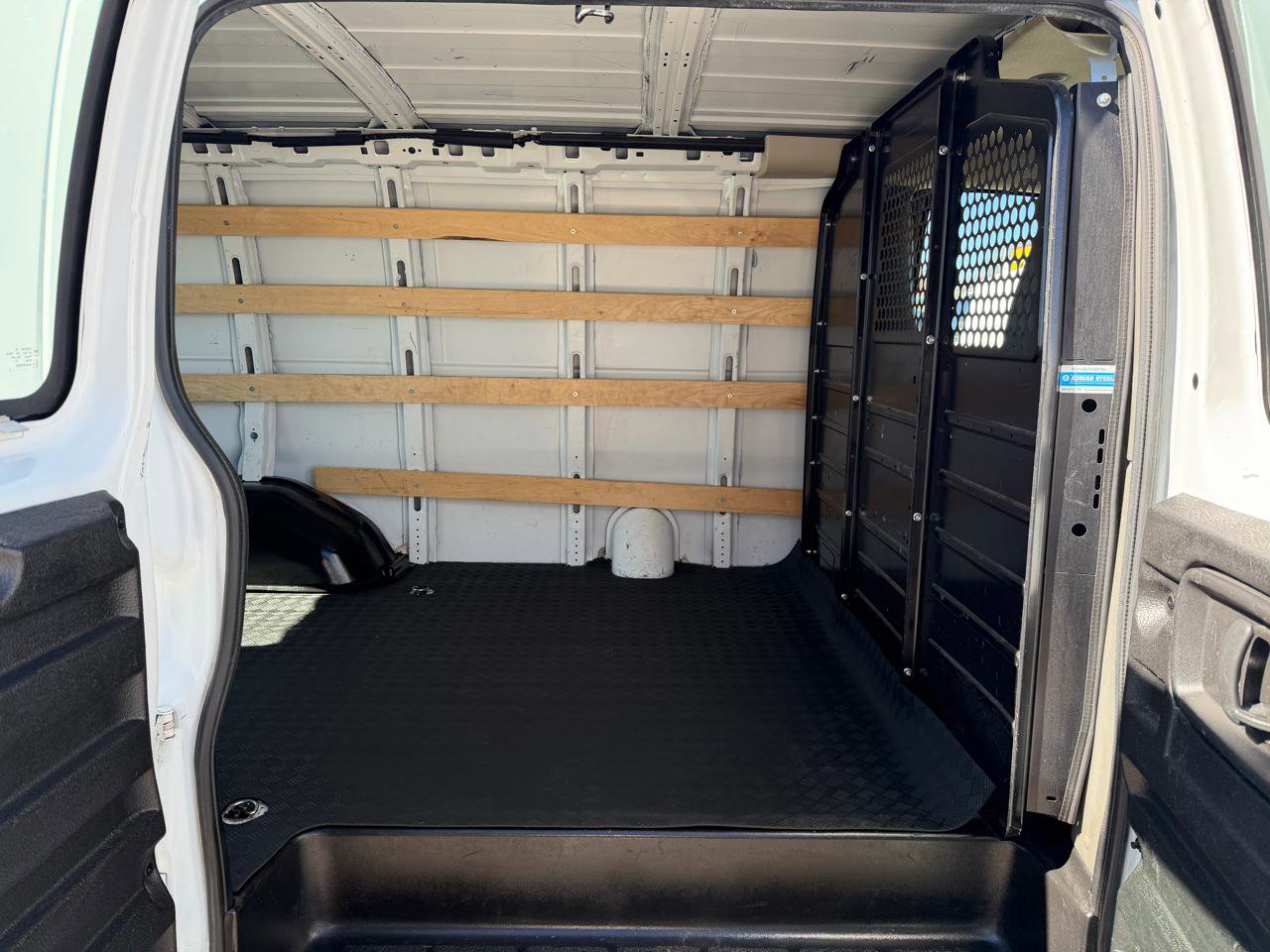 Used 2020 GMC Savana 2500 w/ Driver Convenience Package image 14