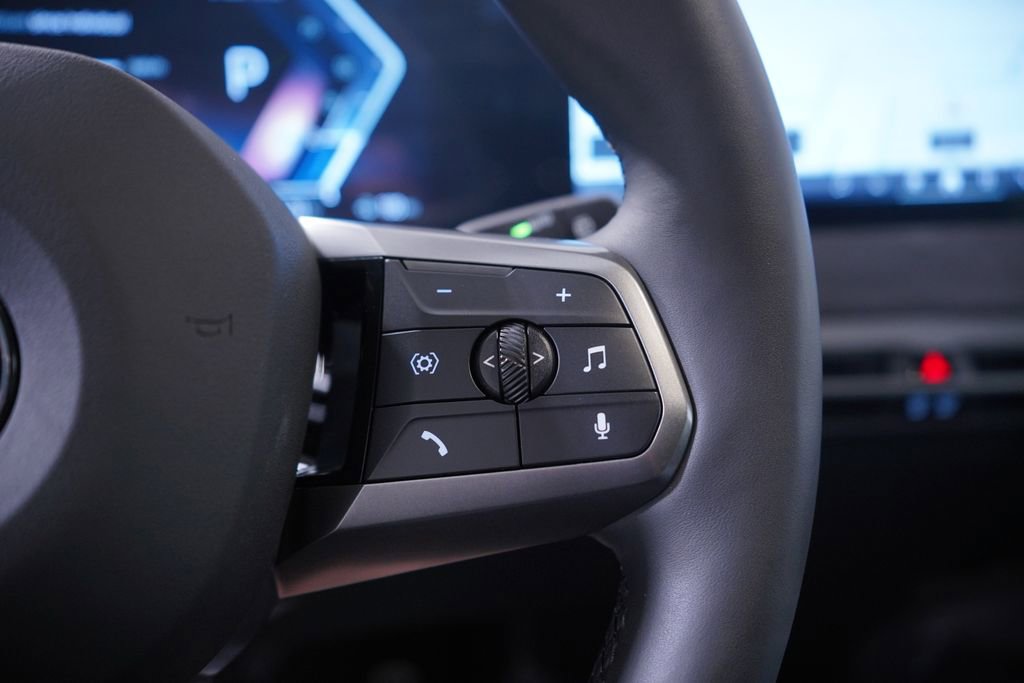 Used 2026 BMW iX xDrive60 w/ M Sport Package image 19