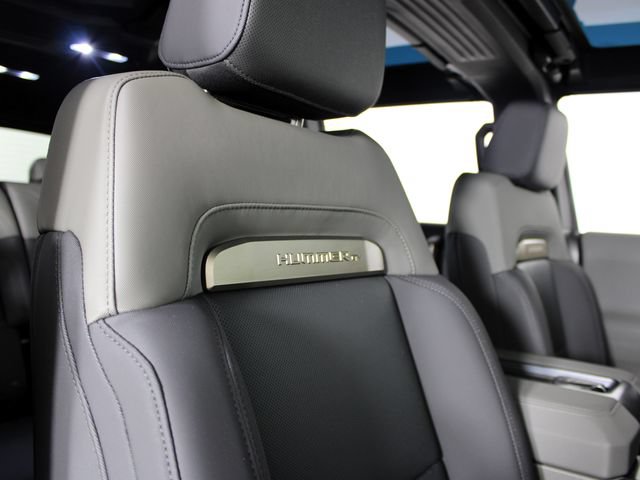 Used 2024 GMC Hummer EV 2X AWD/4WD image 23