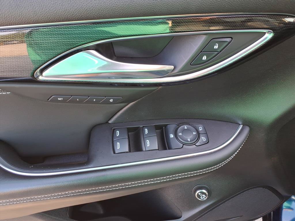 Certified 2023 Buick Envision Essence FWD image 20