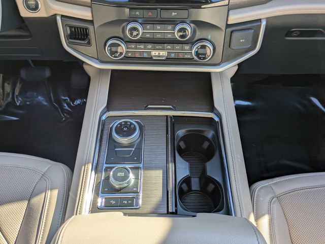Certified 2024 Ford Expedition Limited image 19
