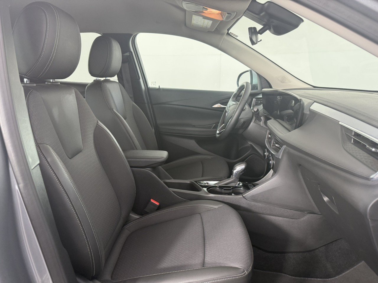 Used 2026 Buick Encore GX Preferred FWD image 10