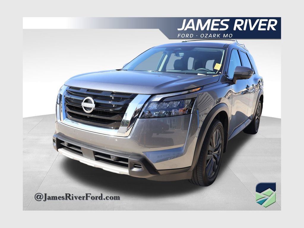 Used 2025 Nissan Pathfinder SL w/ SL Premium Package