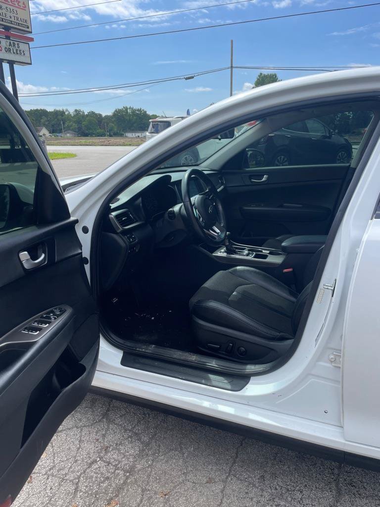 Used 2020 Kia Optima S w/ S Panoramic Sunroof Package FWD image 8
