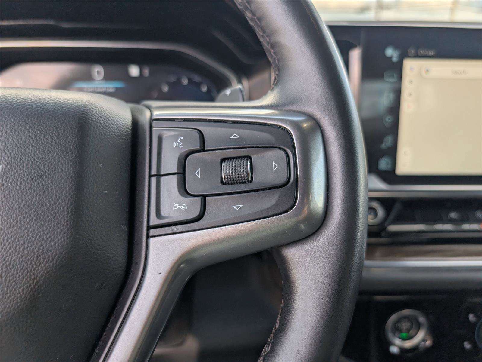 Used 2023 Chevrolet Silverado 1500 LT image 25