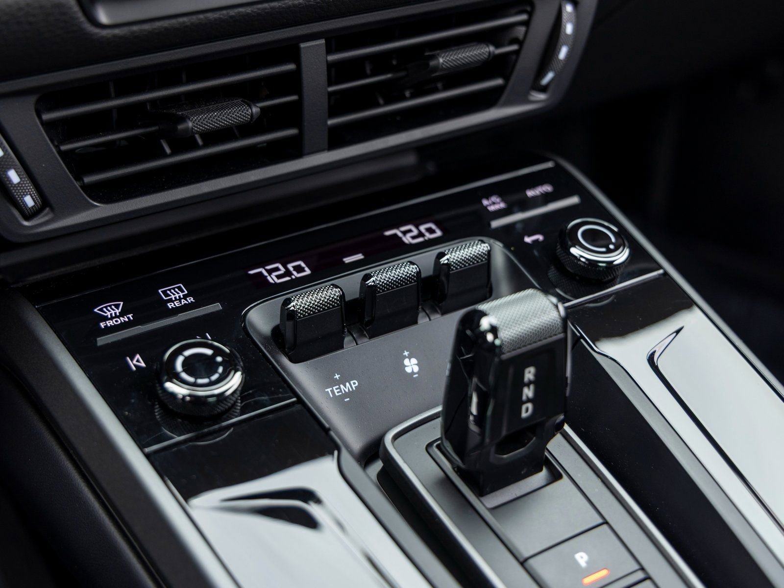 Certified 2025 Porsche 911 Carrera S image 40