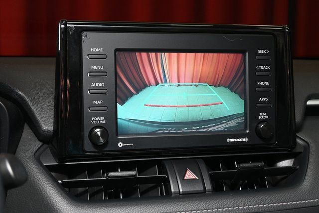 Used 2021 Toyota RAV4 XLE image 14