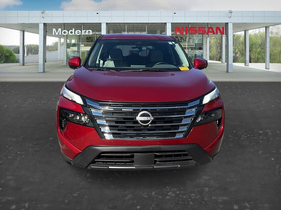 Certified 2025 Nissan Rogue SV AWD/4WD image 8