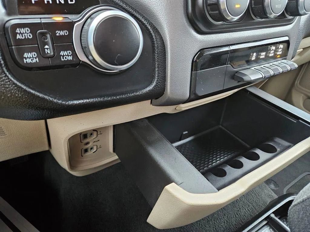 Used 2020 RAM 1500 Big Horn image 24