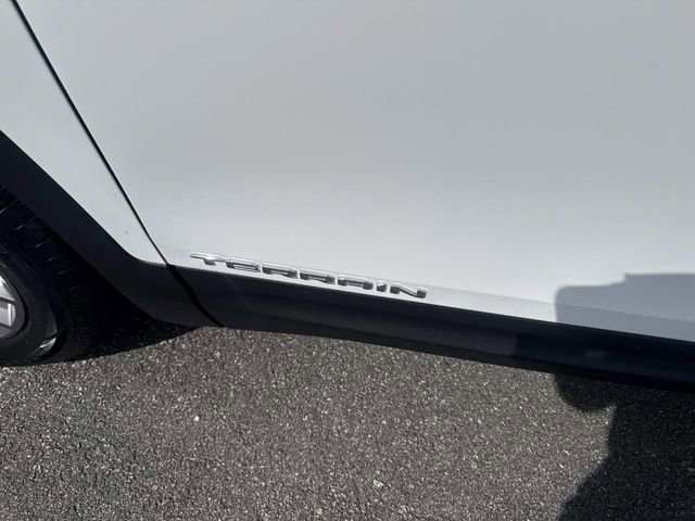 Used 2023 GMC Terrain SLT image 14