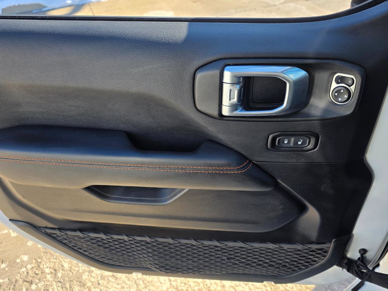 Used 2021 Jeep Gladiator Mojave image 12