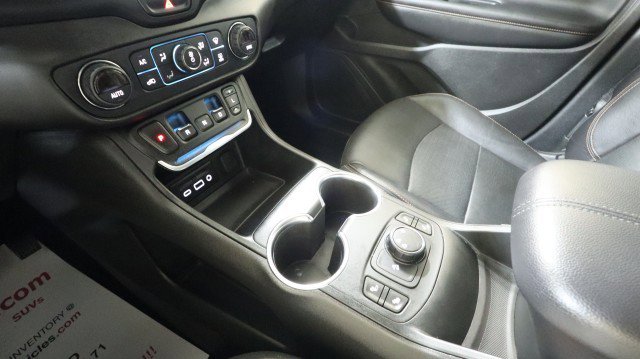 Used 2018 GMC Terrain SLT image 17