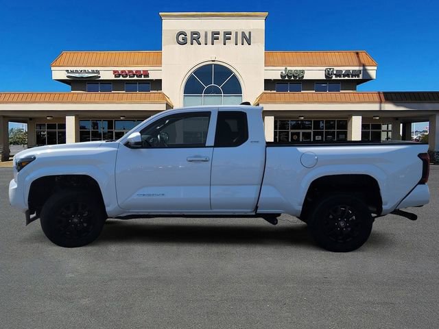 Used 2024 Toyota Tacoma SR5 image 10