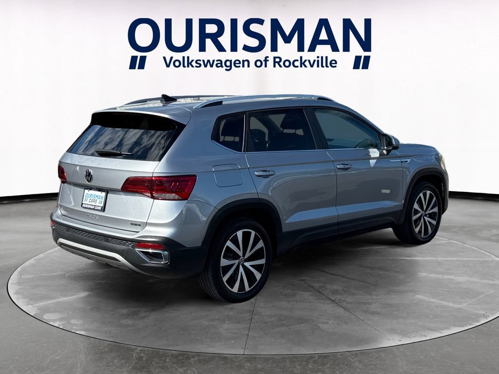 Used 2023 Volkswagen Taos SE AWD/4WD image 6