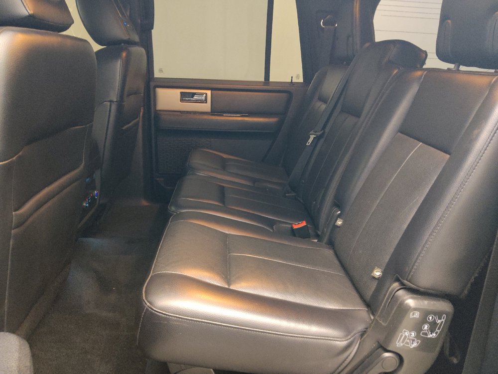 Used 2015 Ford Expedition EL Limited w/ Equipment Group 301A RWD image 18