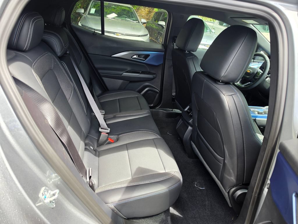New 2026 Chevrolet Equinox EV LT AWD/4WD image 11