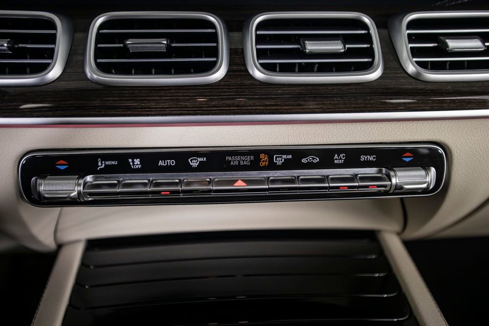 Used 2026 Mercedes-Benz GLS 450 4MATIC image 35