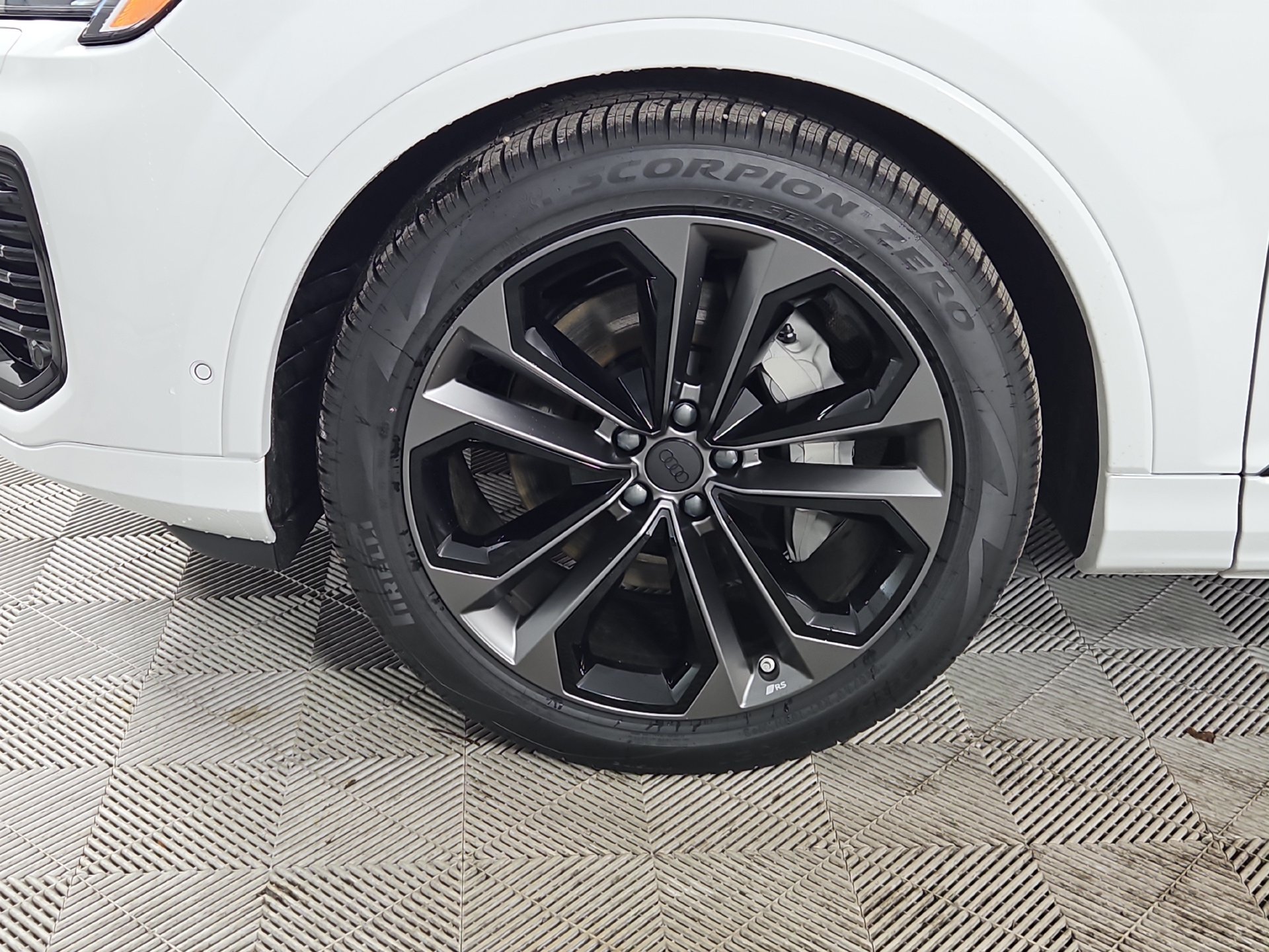 New 2026 Audi Q7 3.0T Premium Plus AWD/4WD image 11