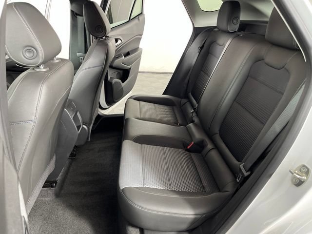 Used 2024 Chevrolet Trax LT w/ Driver Confidence Package FWD image 41