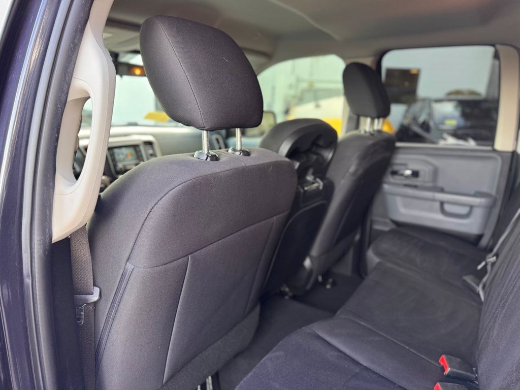 Used 2020 RAM 1500 Warlock AWD/4WD image 21