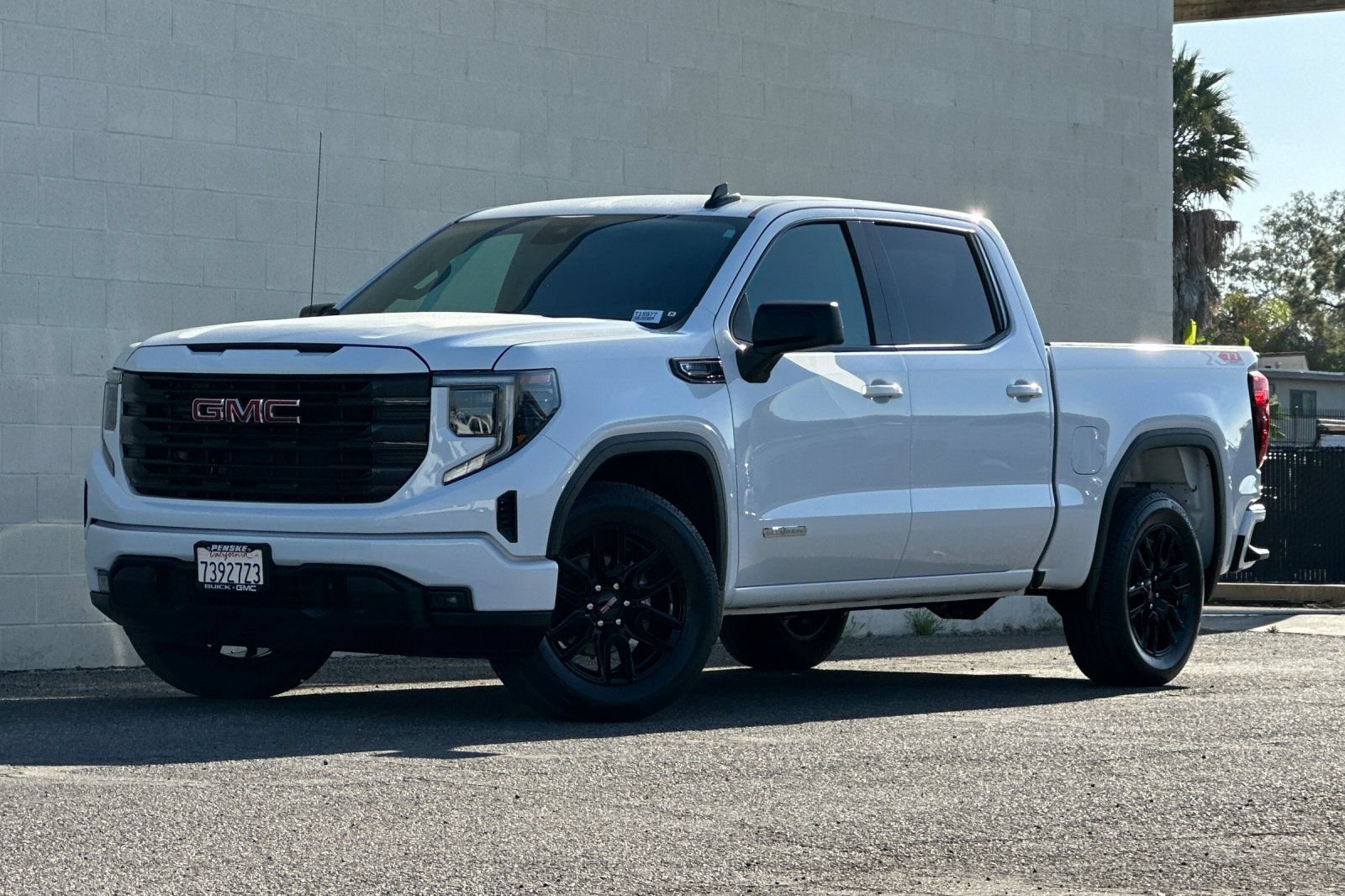 Certified 2024 GMC Sierra 1500 Elevation RWD image 8